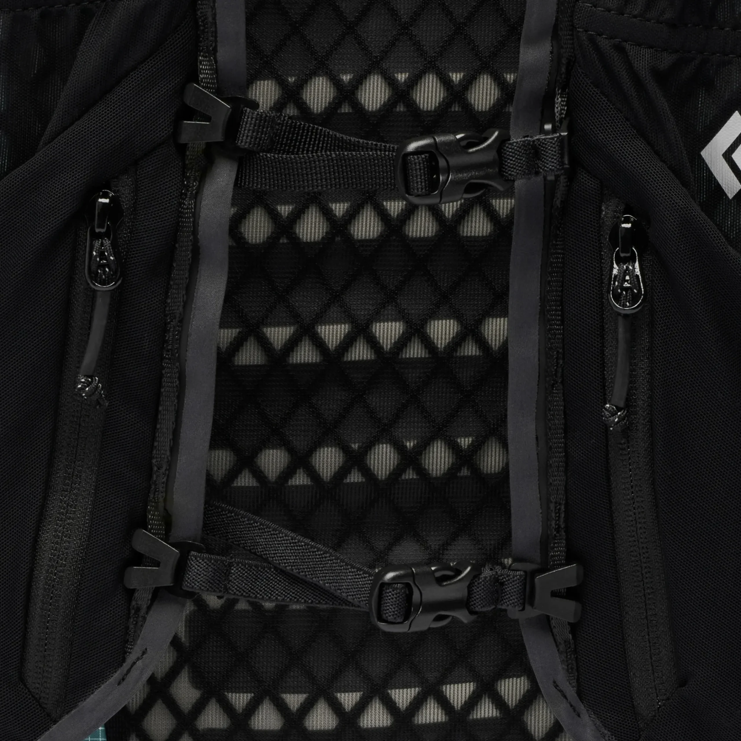 Women's Distance 15 Backpack