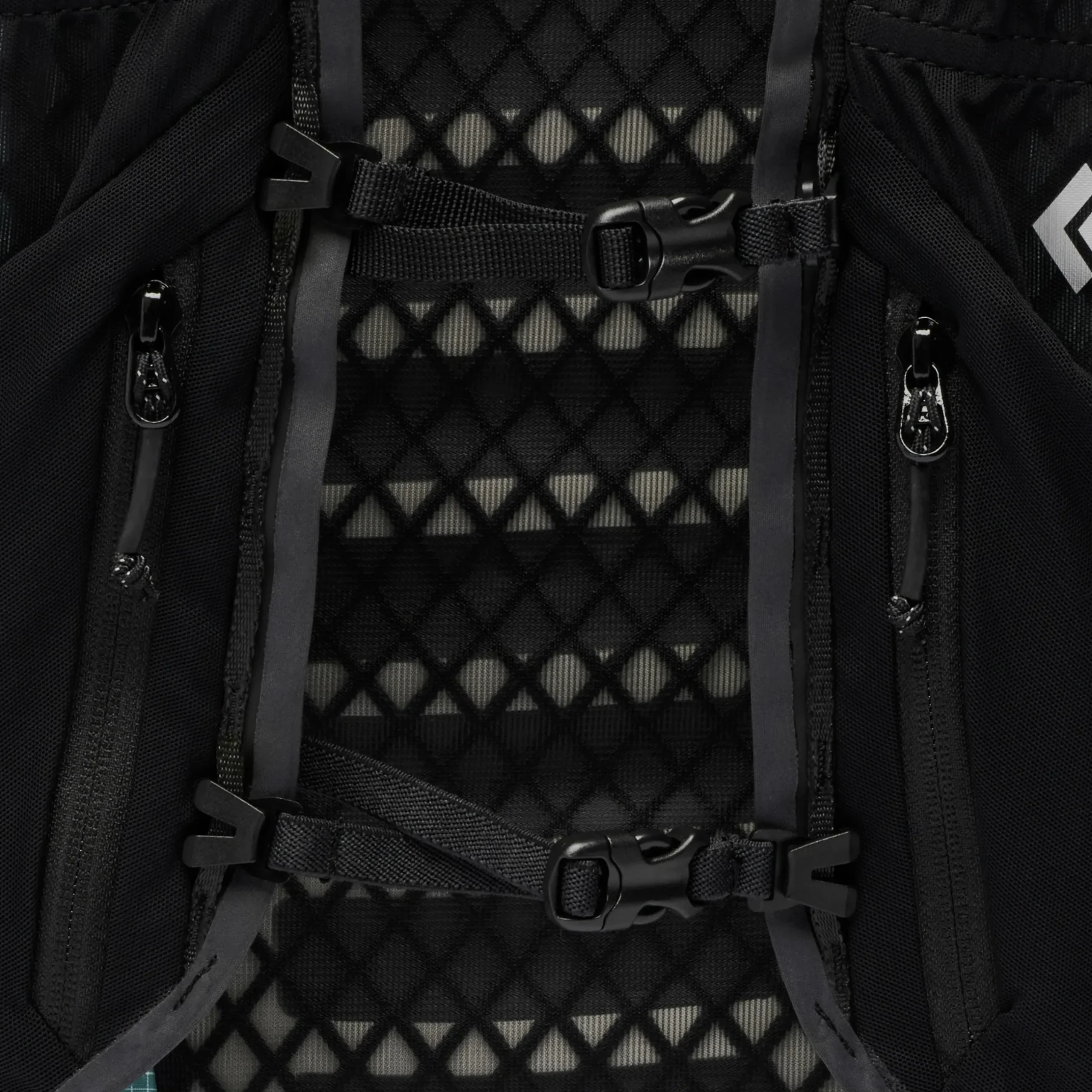 Women's Distance 22 Backpack